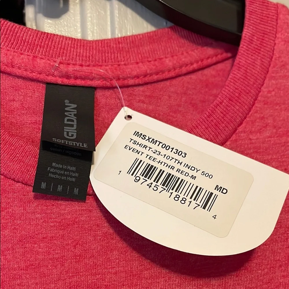 Indy 500 Red T-Shirt - Picture 3 of 5